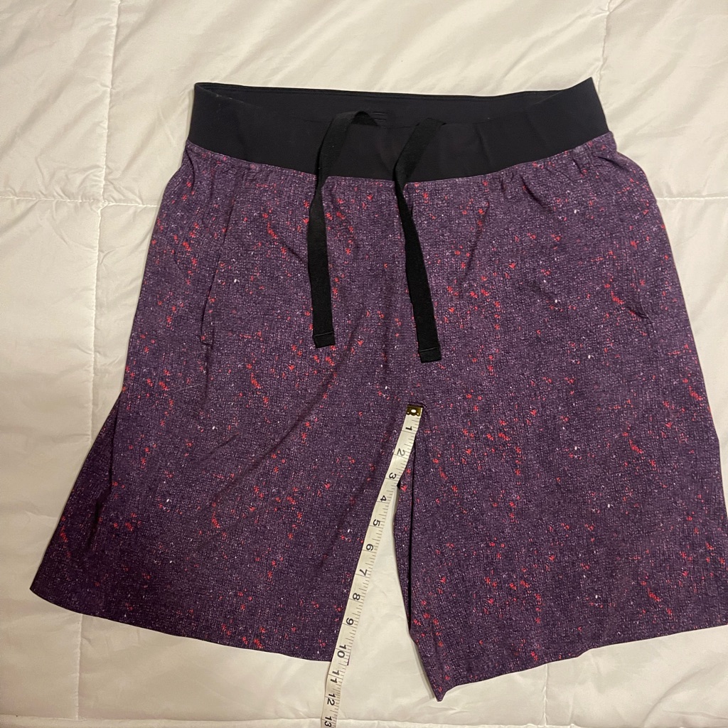 Men’s Lululemon Starry Night 11” Shorts